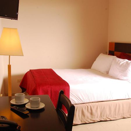 Metro Hotel Panama Экстерьер фото