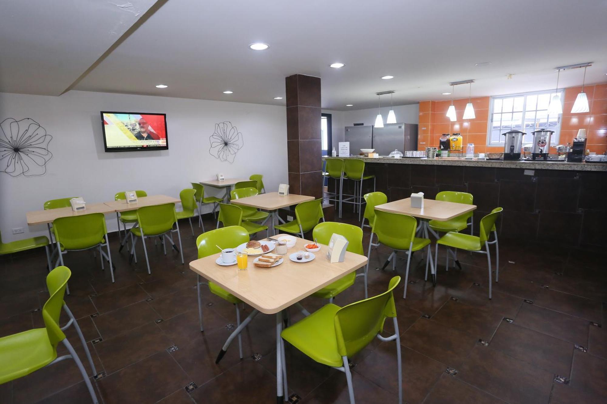 Metro Hotel Panama Экстерьер фото
