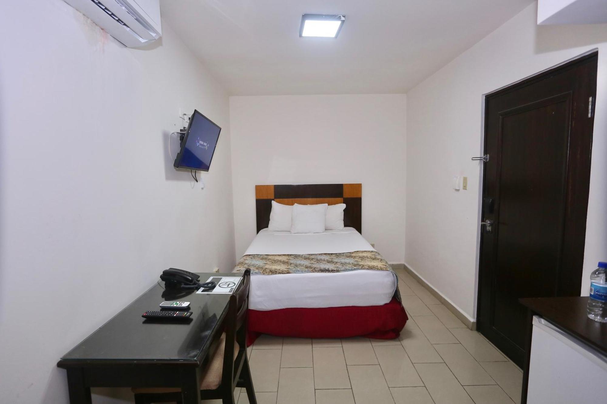 Metro Hotel Panama Экстерьер фото