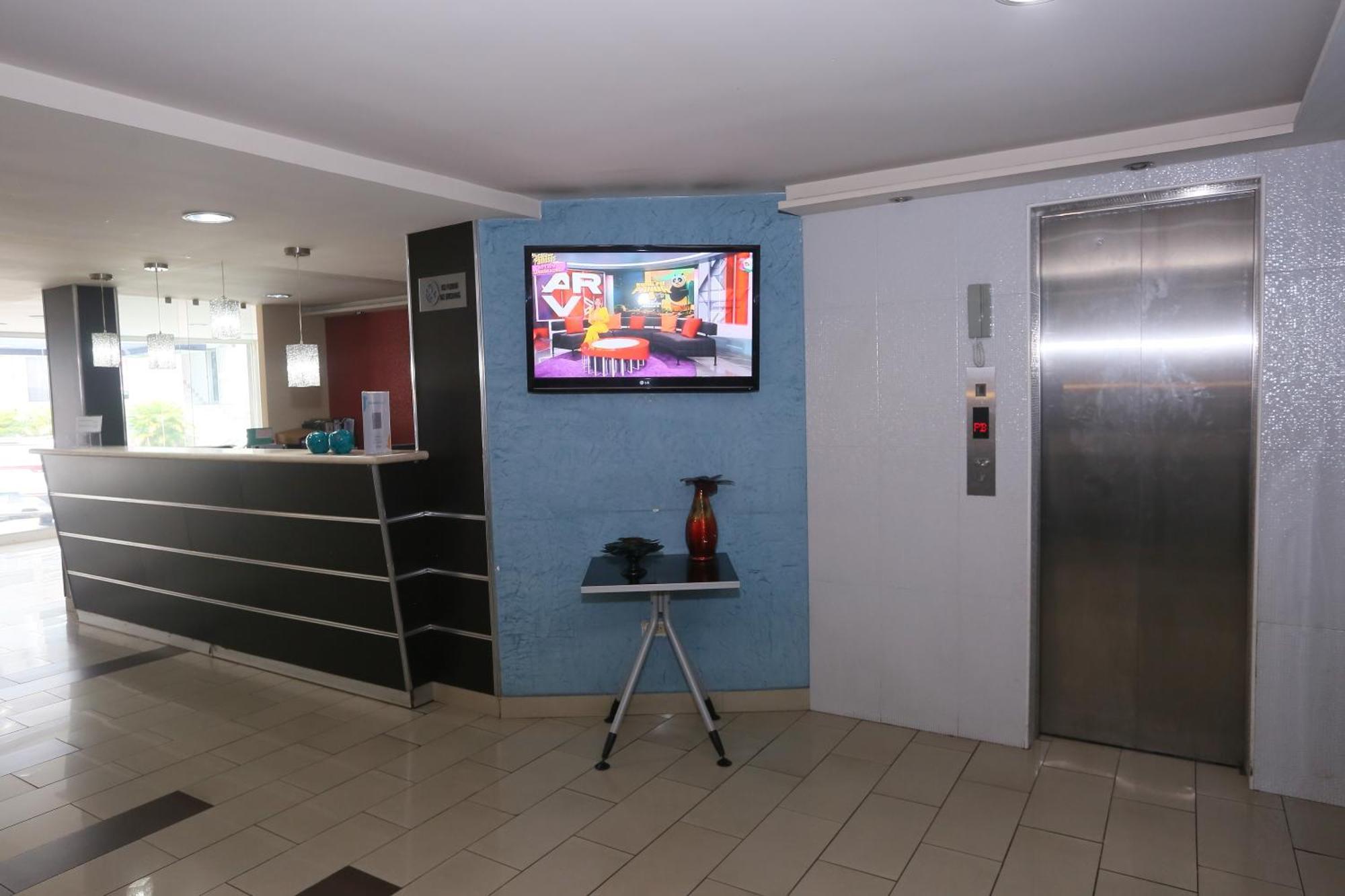 Metro Hotel Panama Экстерьер фото